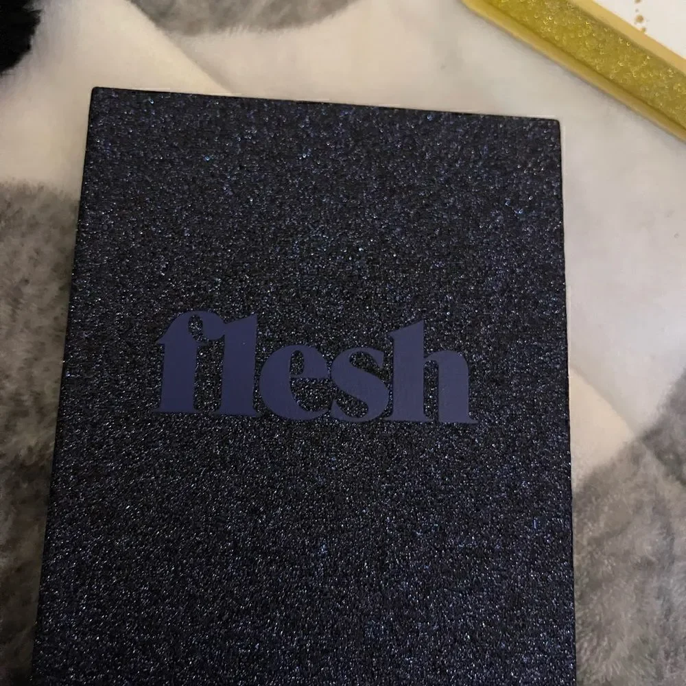 False eyelash lash extension lot + storage & flesh eyeshadow lot